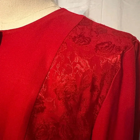 Vintage Red Michael Blair Button Down Women’s Cropped Jacket. Size 8. - Picture 2 of 8